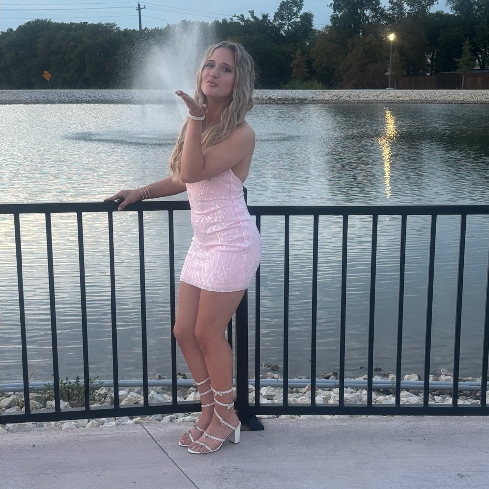 Perfect pink dress! Size small